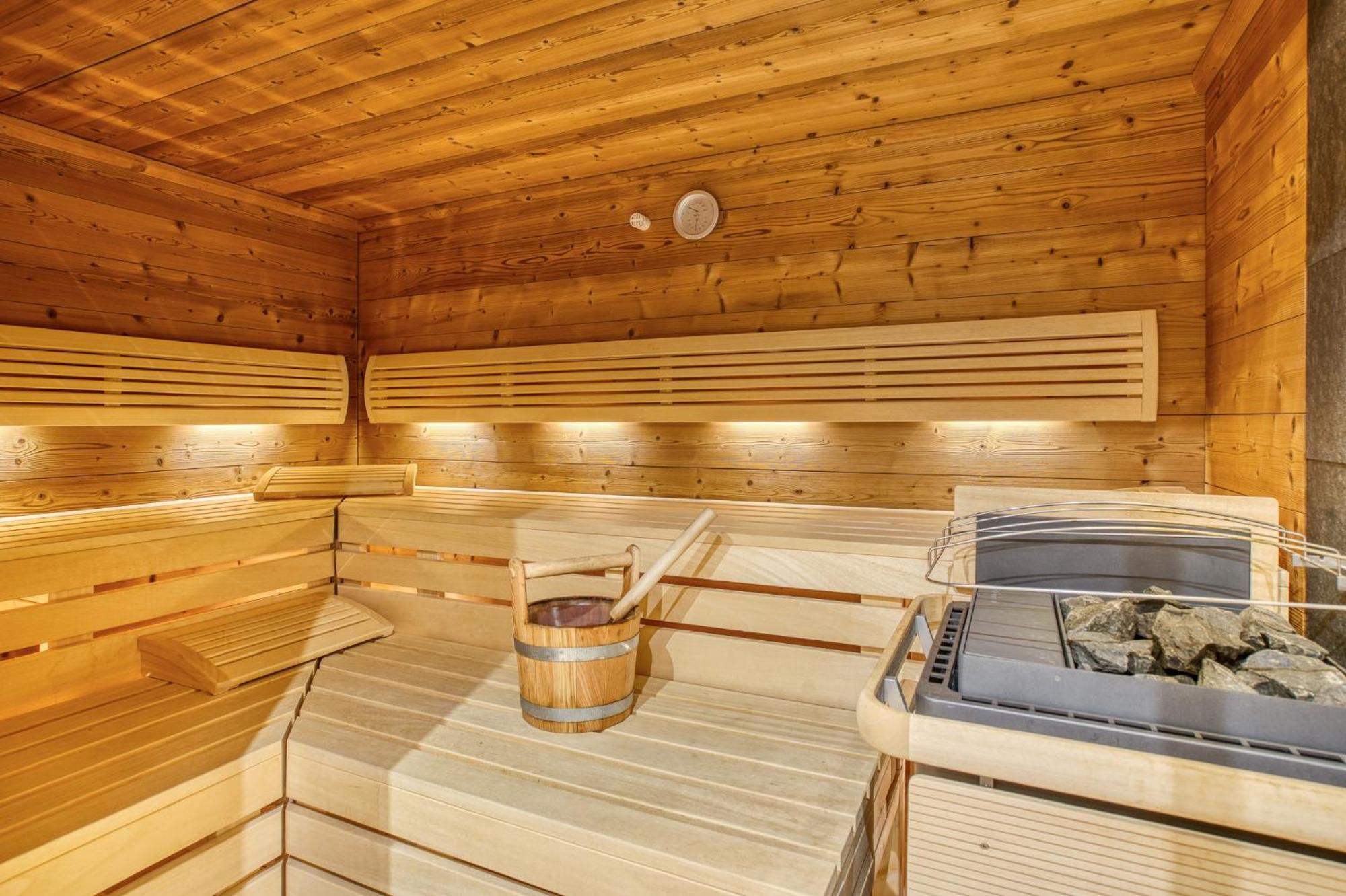 Hotel Jaegerhof オエッツ エクステリア 写真