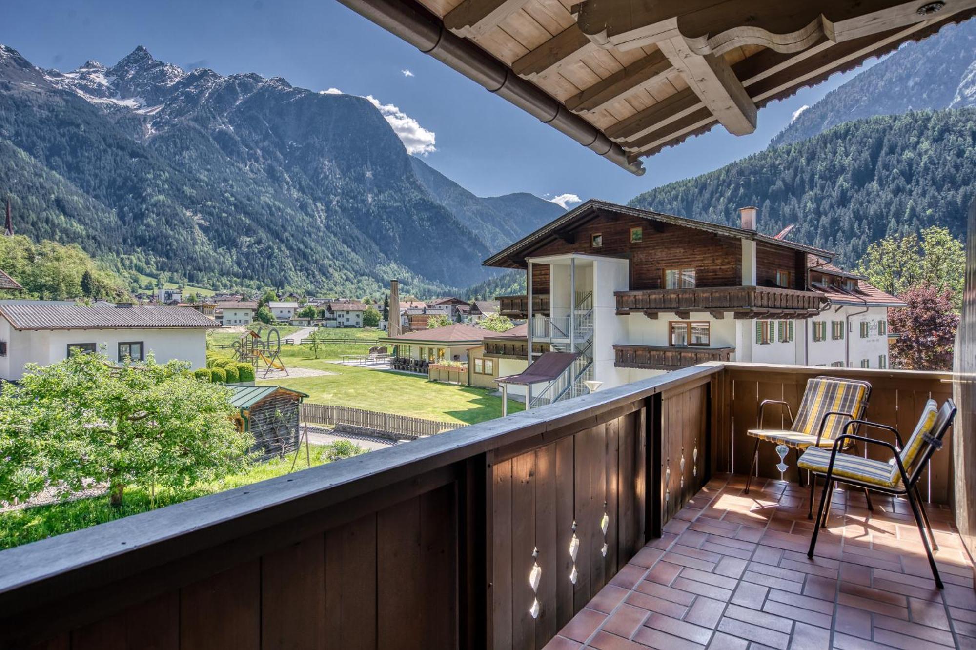 Hotel Jaegerhof オエッツ エクステリア 写真